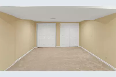 985 Chapel Court N, Glen Ellyn, IL 60137 - Photo 35