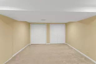 985 Chapel Ct N, Glen Ellyn, IL 60137 - Photo 35
