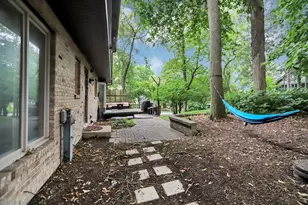 985 Chapel Ct N, Glen Ellyn, IL 60137 - Photo 45