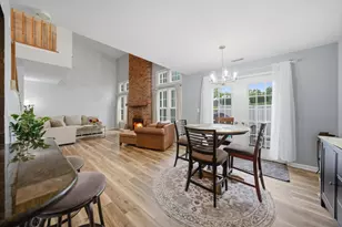 125 S Atherton Ct, Bloomingdale, IL 60108 - Photo 5