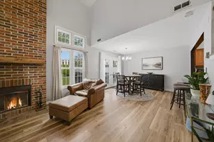 125 S Atherton Ct, Bloomingdale, IL 60108 - Photo 3