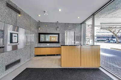 2930 N Sheridan Road #702, Chicago, IL 60657 - Photo 5