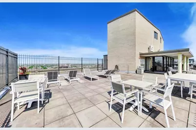 2930 N Sheridan Road #702, Chicago, IL 60657 - Photo 23