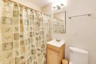 2930 N Sheridan Rd, Chicago, IL 60657 - Photo 13