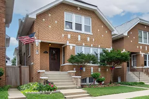4933 W Ainslie St, Chicago, IL 60630 - Photo 1