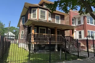 952 N Massasoit Ave, Chicago, IL 60651 - Photo 1