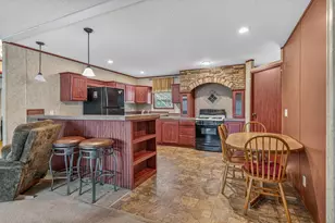 84 Brenner Ct, Lynwood, IL 60411 - Photo 9