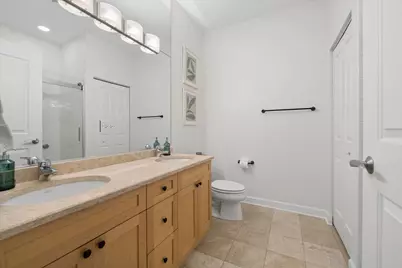 2555 W Leland Avenue #203, Chicago, IL 60625 - Photo 15