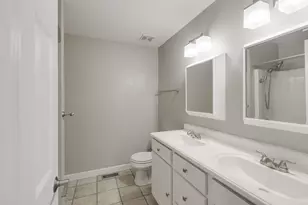 31632 TallGrass Ct, Lakemoor, IL 60051 - Photo 19