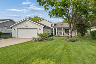 1351 Reva Ln, Lake Holiday, IL 60548 - Photo 1