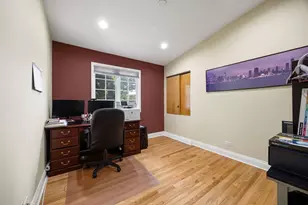 5900 Crain St, Morton Grove, IL 60053 - Photo 25