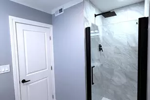 2233 S Spaulding Ave, Chicago, IL 60623 - Photo 7