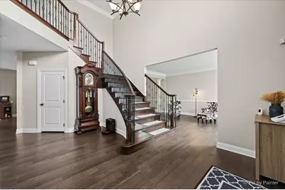 1451 Bethpage Circle, Elgin, IL 60124 - Photo 9