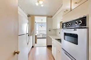 4800 S Chicago Beach Dr, Chicago, IL 60615 - Photo 7
