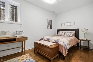 1310 W Roscoe St, Chicago, IL 60657 - Photo 29