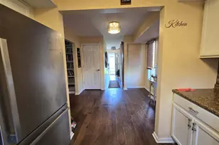 1010 Patricia Ln, Crete, IL 60417 - Photo 3