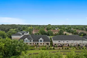 641 Bourbon Ct, Naperville, IL 60565 - Photo 37
