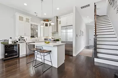 1817 W Iowa Avenue #3, Chicago, IL 60622 - Photo 5