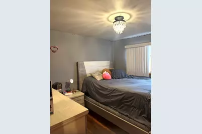 14241 S Marquette Avenue, Burnham, IL 60633 - Photo 17
