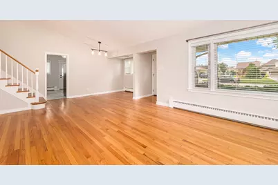 112 N Broadway Avenue, Park Ridge, IL 60068 - Photo 3