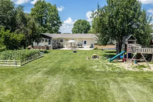 208 Pittman Ct, Manlius, IL 61338 - Photo 29