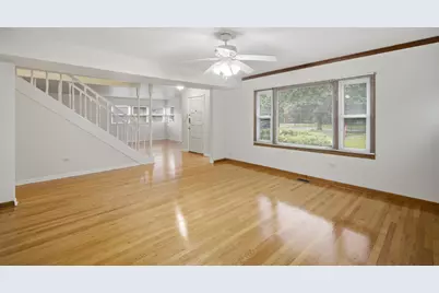 114 N Lancaster Street, Mount Prospect, IL 60056 - Photo 9
