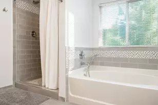 25301 Presidential Ave, Plainfield, IL 60544 - Photo 33