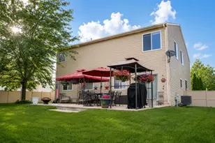 25301 Presidential Ave, Plainfield, IL 60544 - Photo 7