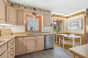 519 S Main St, Mount Prospect, IL 60056 - Photo 15