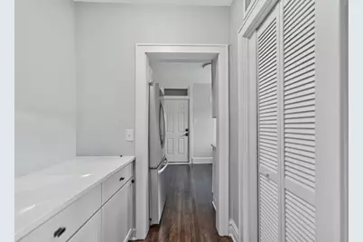 1101 S Oak Park Avenue #2, Oak Park, IL 60304 - Photo 9
