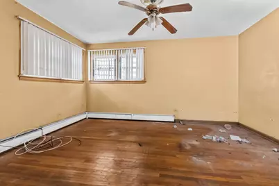 2544 E 83rd Street, Chicago, IL 60617 - Photo 17