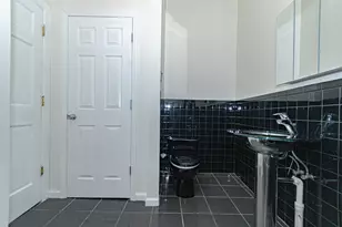 1024 N Western Ave, Chicago, IL 60622 - Photo 17