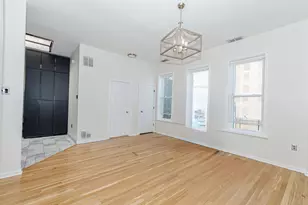 1024 N Western Ave, Chicago, IL 60622 - Photo 3