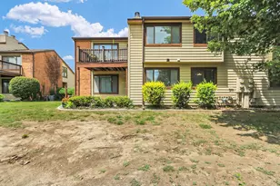 2138 Harbor Town Cir, Champaign, IL 61821 - Photo 29