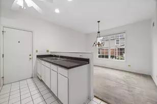 30 W 20th St, Lombard, IL 60148 - Photo 11