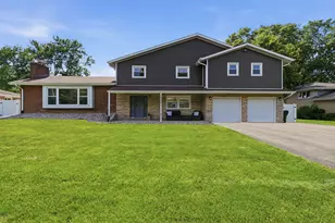14226 S Chickasaw Trail, Homer Glen, IL 60491 - Photo 1