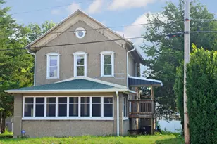 1128 St Vincent Ave, Lasalle, IL 61301 - Photo 1