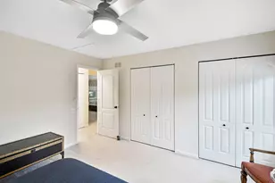 627 N Charter Hall Dr, Palatine, IL 60067 - Photo 23
