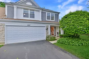 627 N Charter Hall Dr, Palatine, IL 60067 - Photo 3
