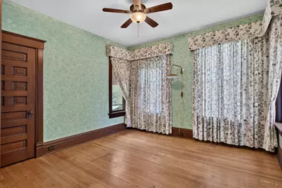 300 E Lafayette Street, Ottawa, IL 61350 - Photo 23