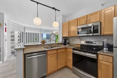 222 N Columbus Drive #2210, Chicago, IL 60601 - Photo 7