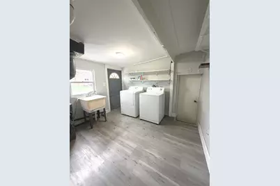 2209 Douglas Avenue, Des Plaines, IL 60018 - Photo 33