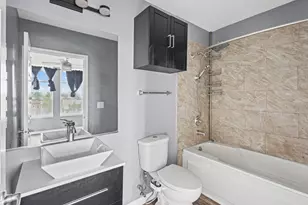 5350 W Hanson Ave, Chicago, IL 60639 - Photo 23