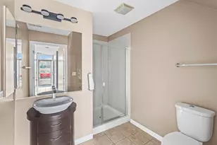 5350 W Hanson Ave, Chicago, IL 60639 - Photo 7