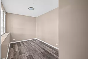 5350 W Hanson Ave, Chicago, IL 60639 - Photo 5