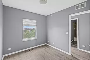 5350 W Hanson Ave, Chicago, IL 60639 - Photo 19