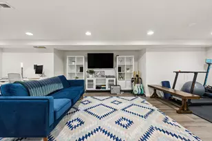 1320 E Washington St, Des Plaines, IL 60016 - Photo 23
