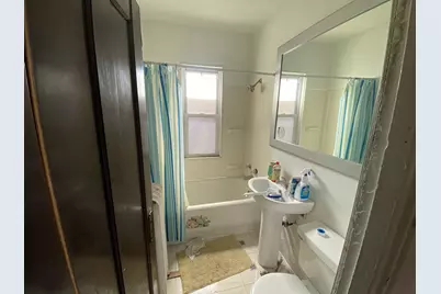 8036 S Dobson Avenue, Chicago, IL 60619 - Photo 7