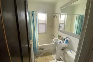 8036 S Dobson Ave, Chicago, IL 60619 - Photo 7