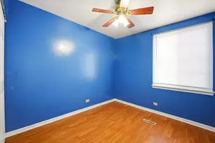 308 Windcrest Ct, Bolingbrook, IL 60440 - Photo 7